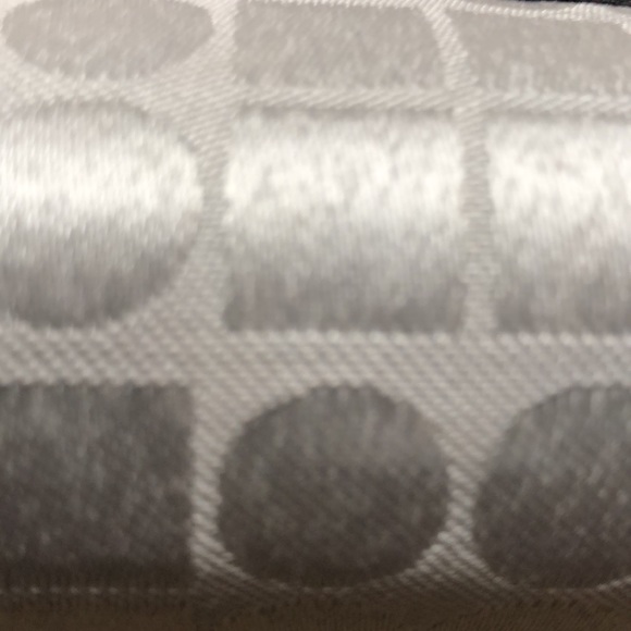 NWOT new 12 make up brushes & bag - Picture 7 of 8